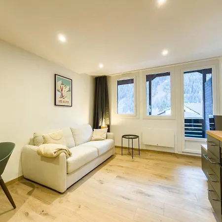 Exceptionnel, Equipe Face A L'aiguille Du Midi Appartement Chamonix