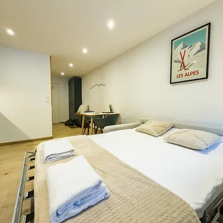 Exceptionnel, Equipe Face A L'aiguille Du Midi *