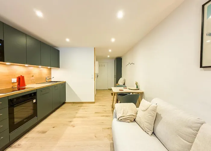 Exceptionnel, Equipe Face A L'aiguille Du Midi *